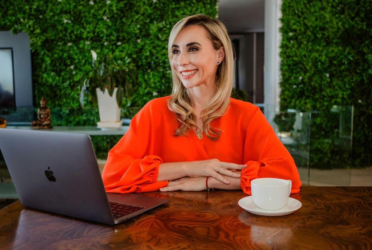 Svitlana Iustin, Holistic Counsellor & Integrative Practitioner